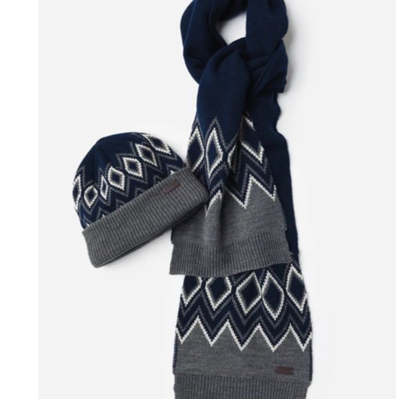 BARBOUR ELWICK FAIR ISLE BEANIE AND SCARF SET MSRP$105 Great Gift 🎁! - Picture 1 of 8